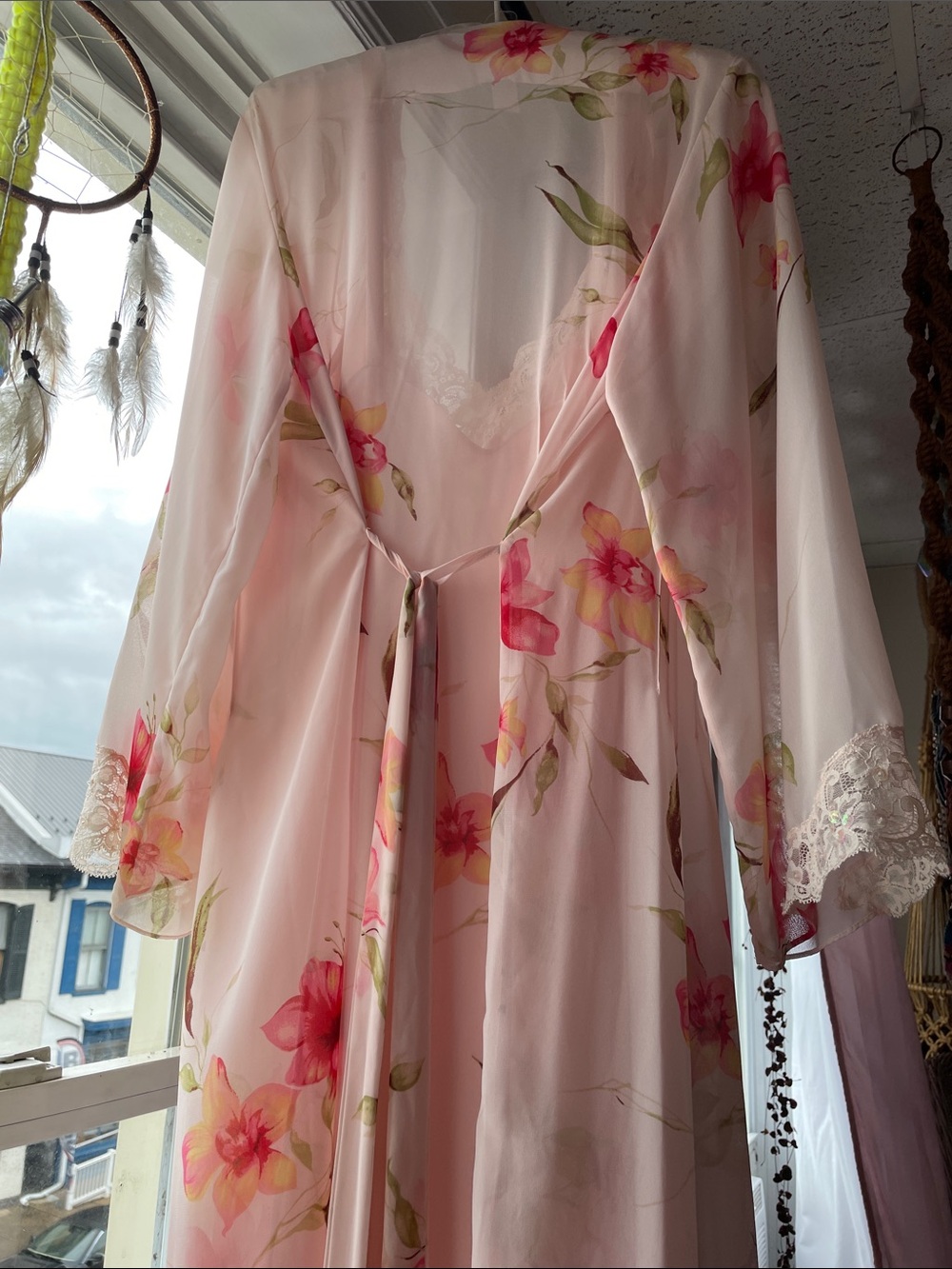 Valerie Stevens Pink Floral Satin Chemise with Sheer Floral Robe Vintage Medium - Picture 16 of 16